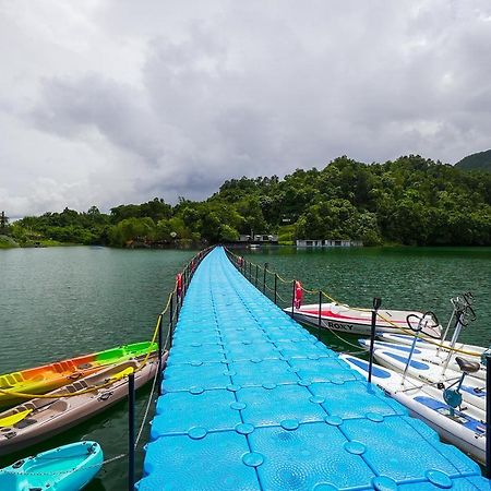 Roxy Tasik Biru Resort City Bau Extérieur photo