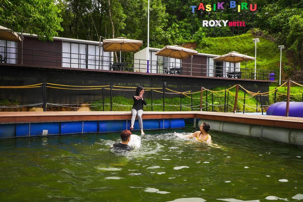 Roxy Tasik Biru Resort City Bau Extérieur photo