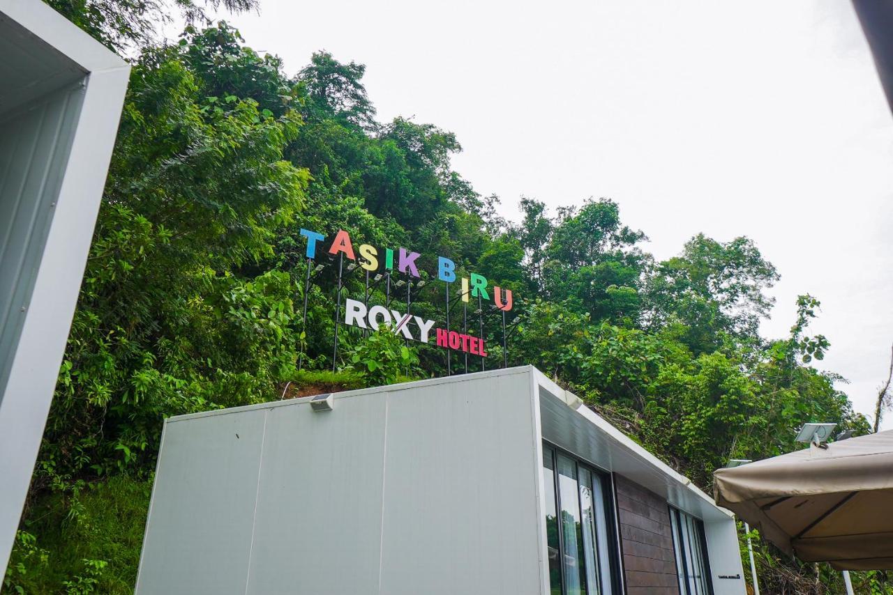 Roxy Tasik Biru Resort City Bau Extérieur photo